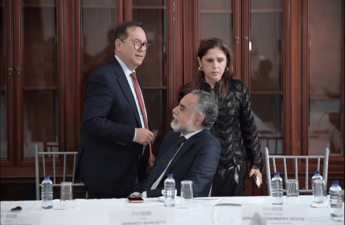 Crece la tensión entre el Congreso y el Gobierno por la emergencia económica