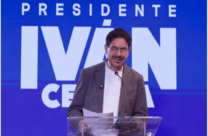 Iván Cepeda presenta un renovado programa de gobierno con ajustes en salud, seguridad y reforma institucional