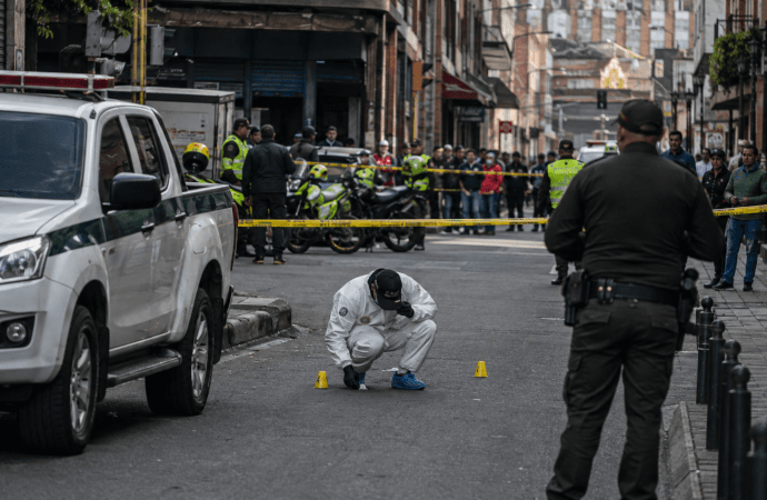 Balacera en el centro de Medellín deja un muerto y un herido