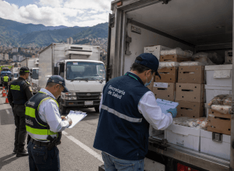 Operativo sanitario en Bello revisó cerca de 30 vehículos