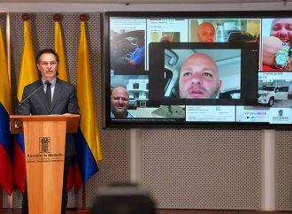 Fico llevó al FBI información sobre presunta corrupción en Medellín