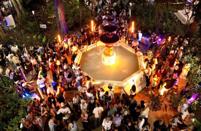 Copacabana estrena parque principal tras 40 años de espera