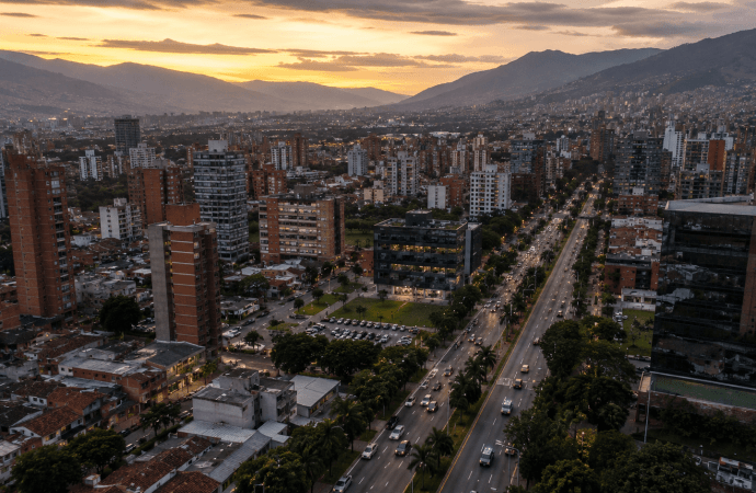Gobierno cierra diálogo con bandas de Medellín