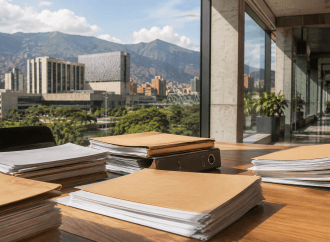 Cambios en gabinetes de Medellín y Antioquia