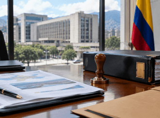 Gobierno levanta suspensión del porte de armas en Colombia