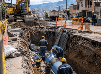 EPM avanza en reparación de tubería en Medellín